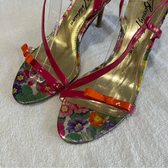Beverly Feldman Shoes - Beverly Feldman Pink Patent Leather Bow detail Strappy Sandal 10